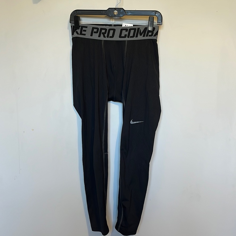 Men’s Nike pro combat leggings